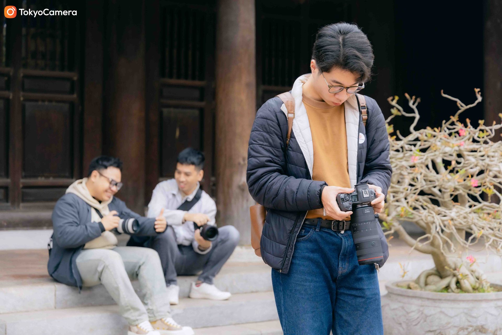 thu-thach-anh-sang-trong-nhiep-anh-co-phuc-ha-noi-2 WORKSHOP THỬ THÁCH ÁNH SÁNG TRONG NHIẾP ẢNH CỔ PHỤC HÀ NỘI